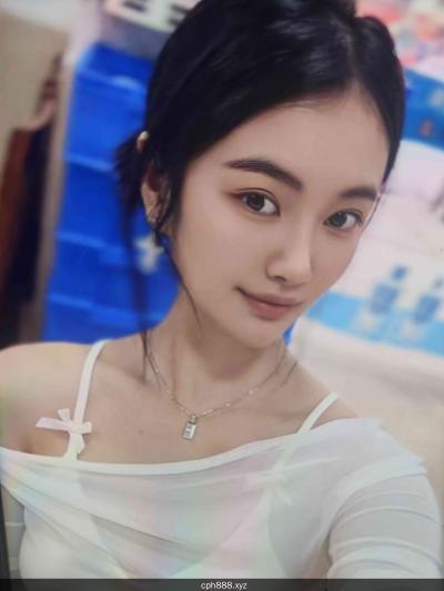 海口瑜伽小姐姐
