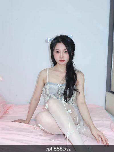 丝足剧情美少妇
