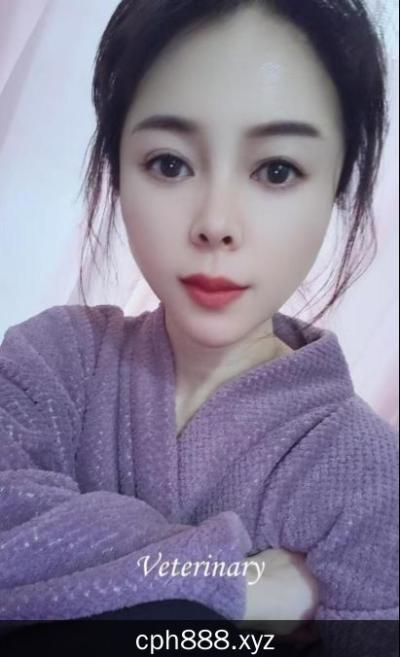 商业街三通内射老板娘