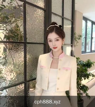 极品长腿大胸美女