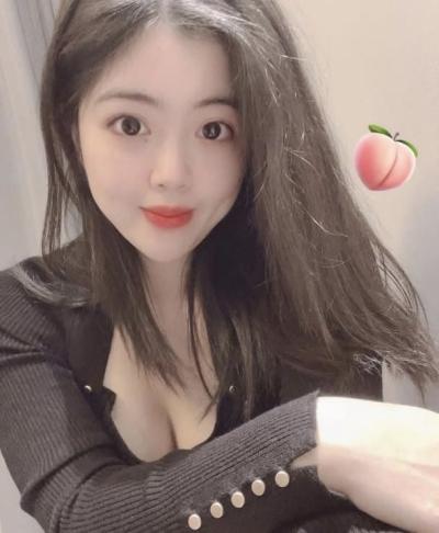 新疆年轻的温柔小妹