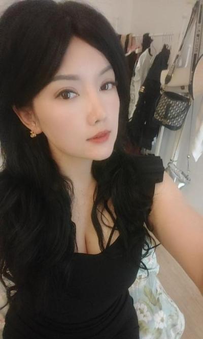 官渡丰满小少妇