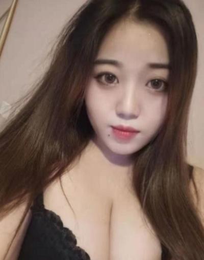 哈尔滨大胸美女