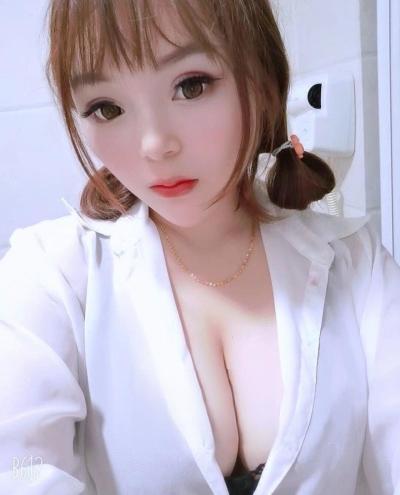 童颜巨乳莞式服务