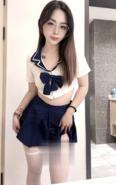 新市清纯潮喷小浠儿