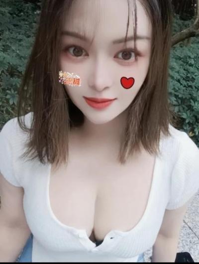 可爱妹妹水多呻吟一碰就湿容易喷